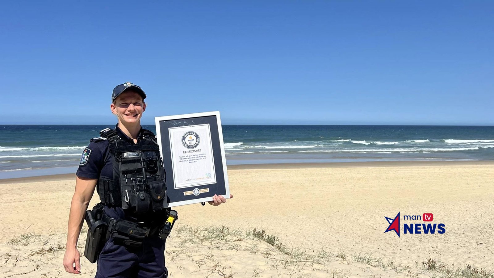 Queensland police world record achieved as Senior Constable Jade Henderson completes 733 pull-ups