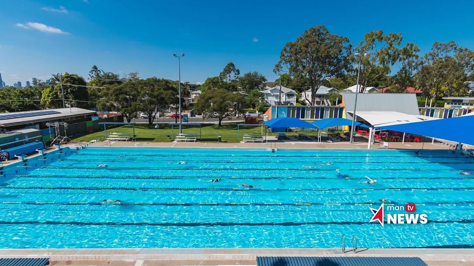 $2 Summer Dips Brisbane draws record crowds to public swimming pools